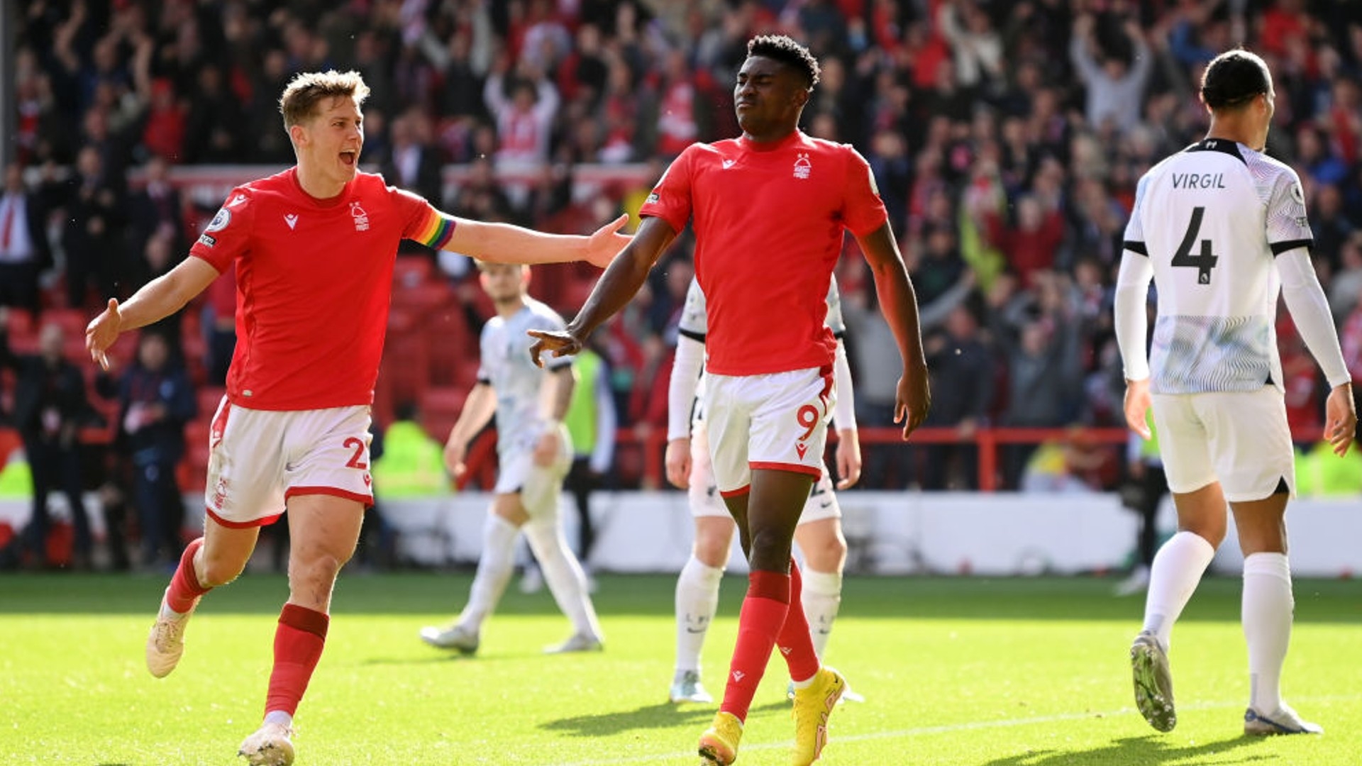 上的策略取 上的策略取